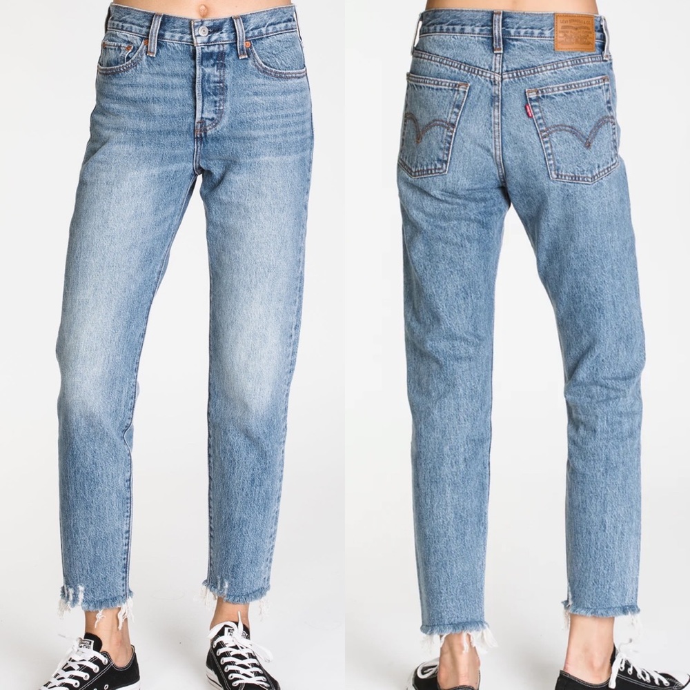 Levi's wedgie fit jeans 27